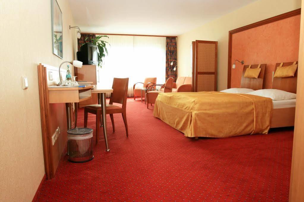 Hotel Ascot Bristol Potsdam Eksteriør billede